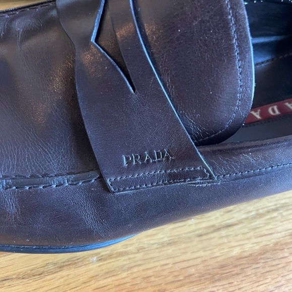 PRADA Brown Leather Driving Loafers Embossed Logo 9.5 - Picture 4 of 7